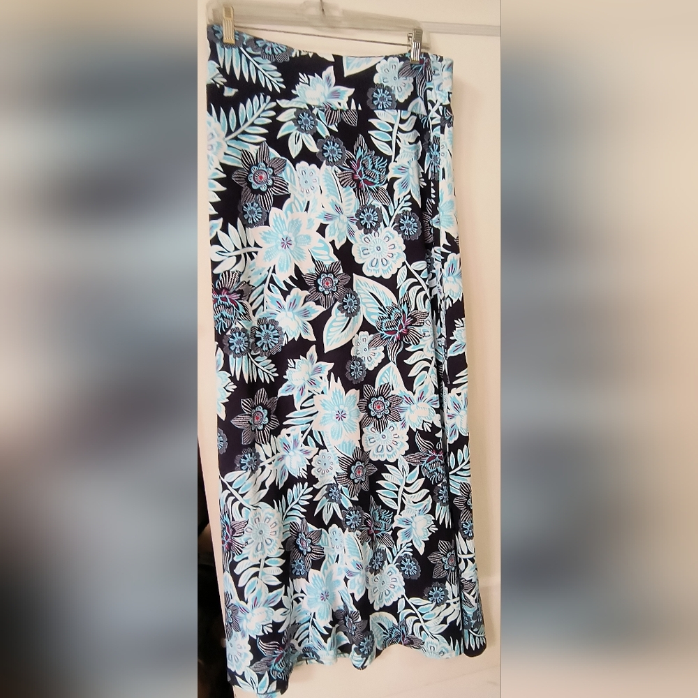 Talbot's Long Print Skirt Size L